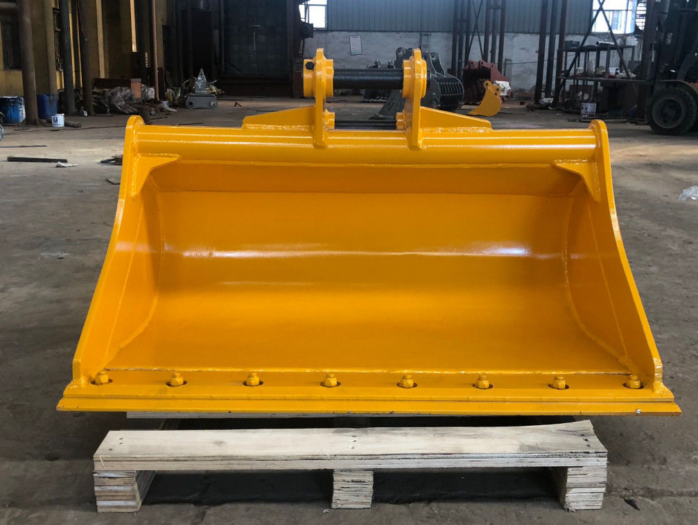 Được xây dựng để chịu đựng các điều kiện khó khăn thợ đào bùn xô với khả năng chống mòn vượt trội